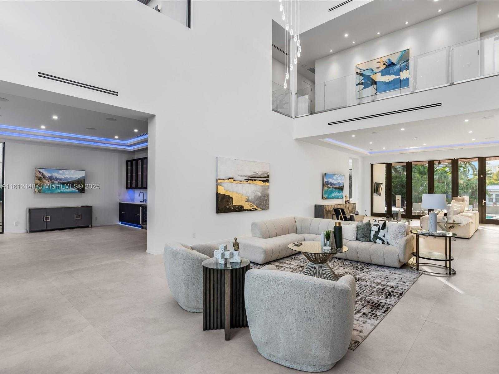 Small Image of 401 BONTONA AVE, Fort Lauderdale Number 15