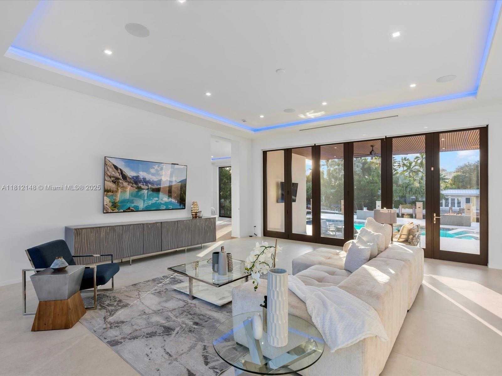 Small Image of 401 BONTONA AVE, Fort Lauderdale Number 16