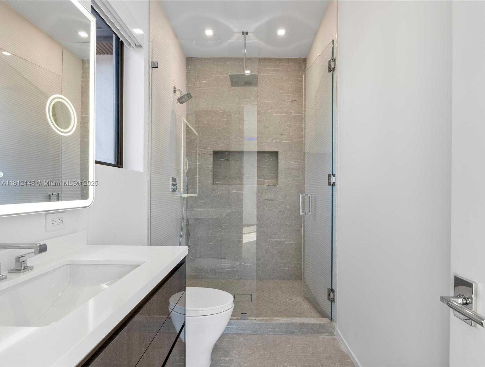 Small Image of 401 BONTONA AVE, Fort Lauderdale Number 38