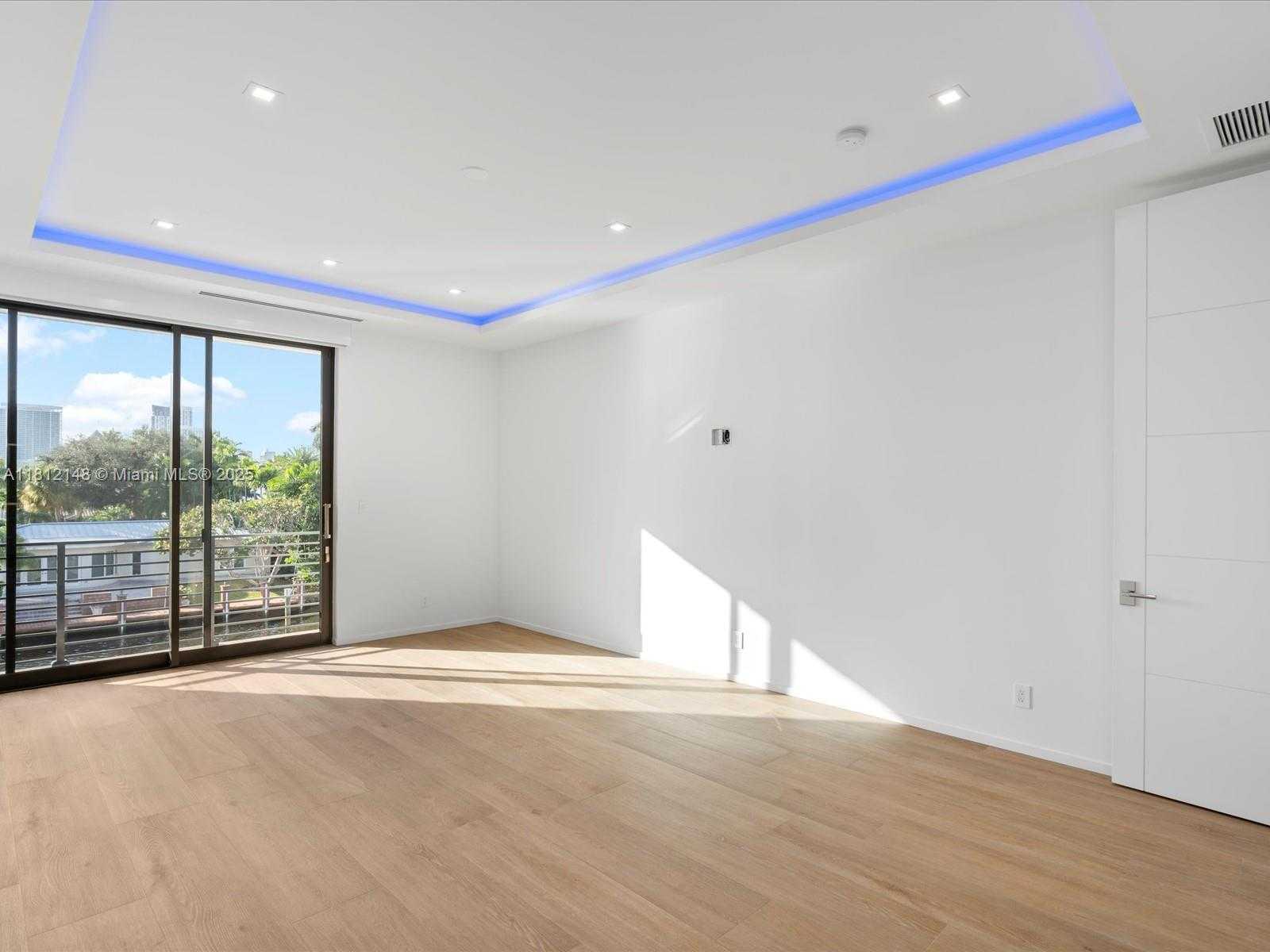 Small Image of 401 BONTONA AVE, Fort Lauderdale Number 40