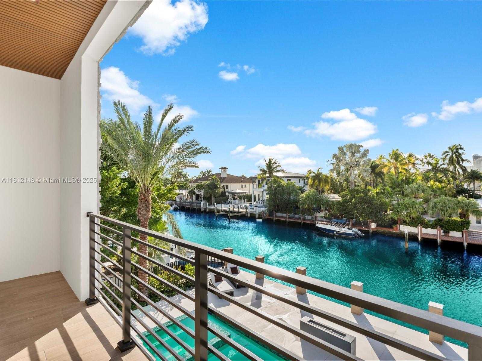 Small Image of 401 BONTONA AVE, Fort Lauderdale Number 41