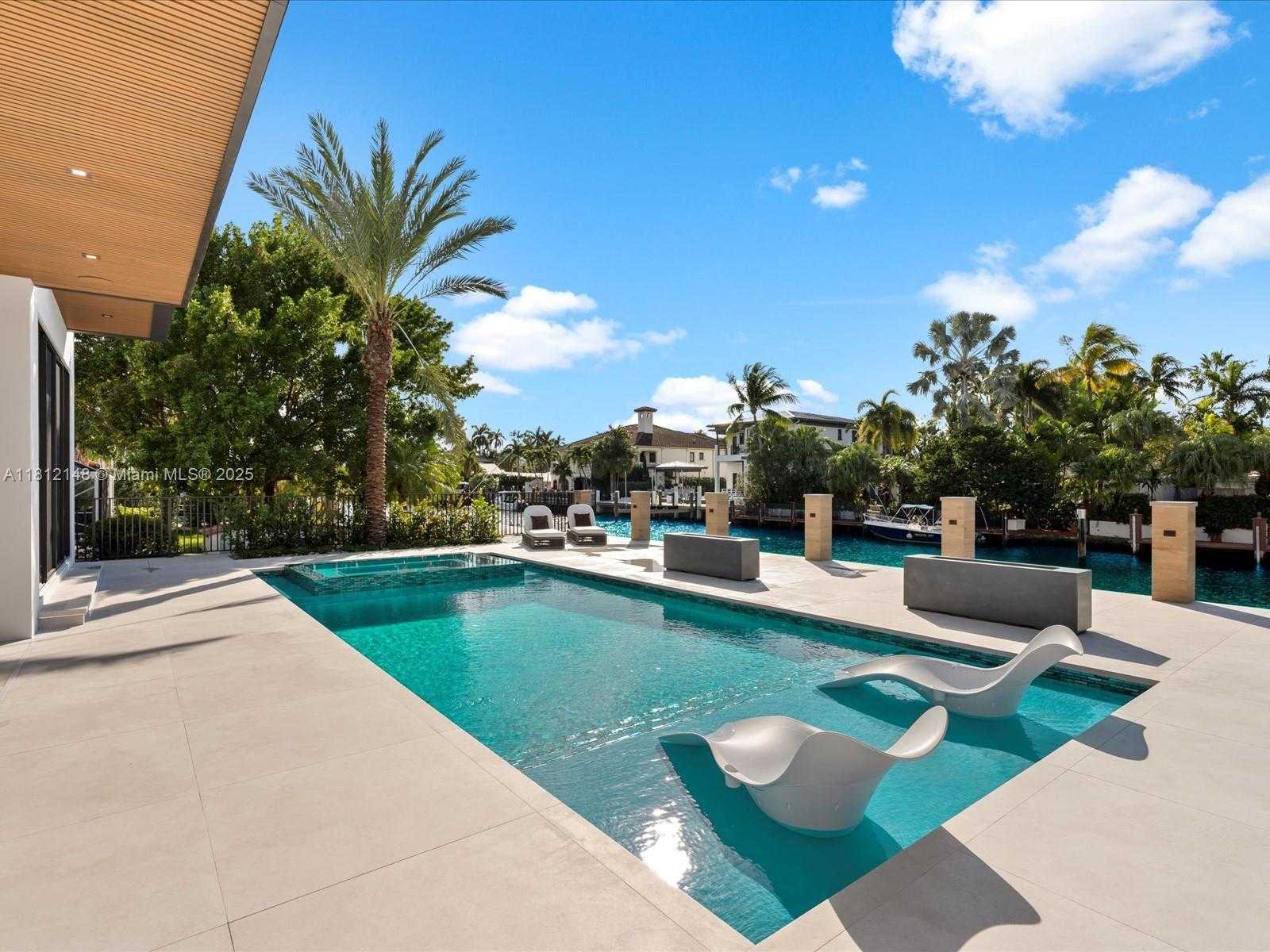 Small Image of 401 BONTONA AVE, Fort Lauderdale Number 58