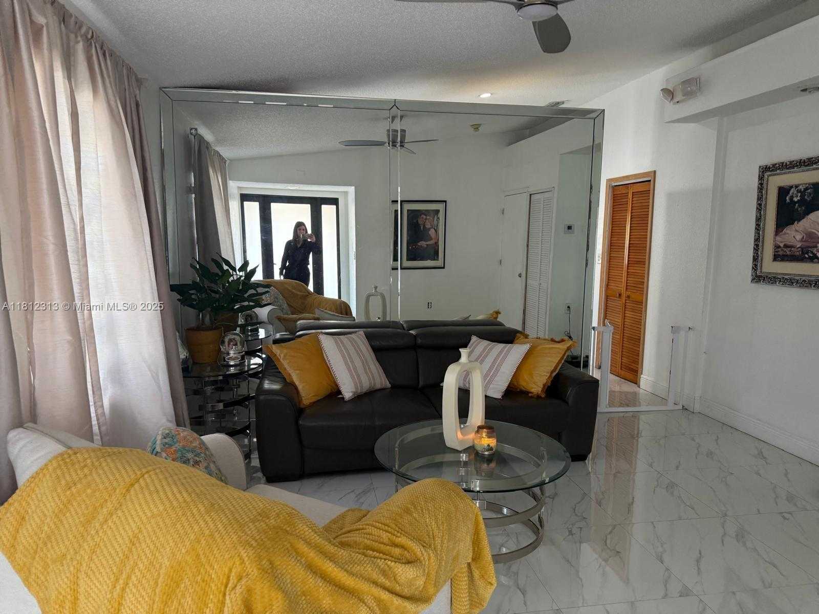 Small Image of 3297 WEST 70TH ST, Hialeah Number 21