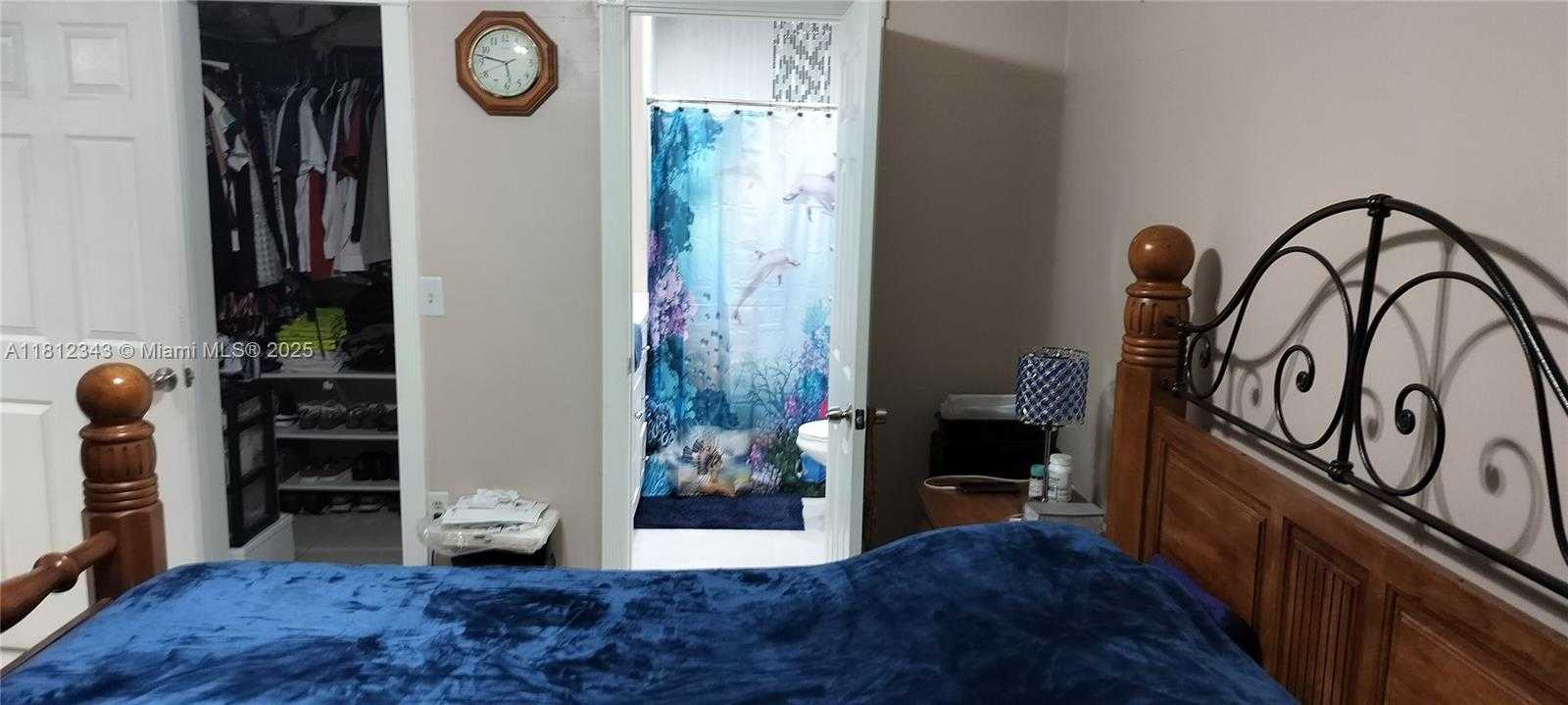 Small Image of 3149 WEST 68TH PL, Hialeah Number 13