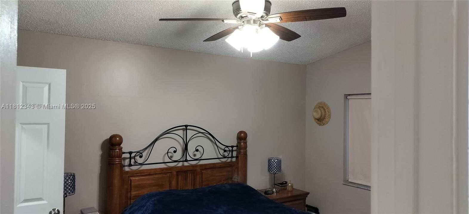 Small Image of 3149 WEST 68TH PL, Hialeah Number 15