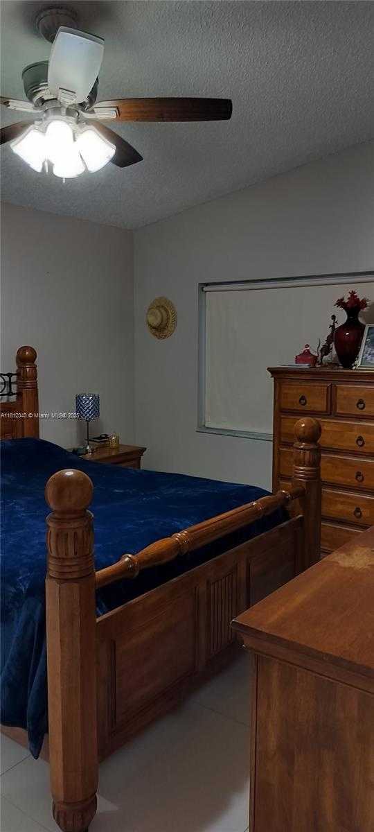 Small Image of 3149 WEST 68TH PL, Hialeah Number 16