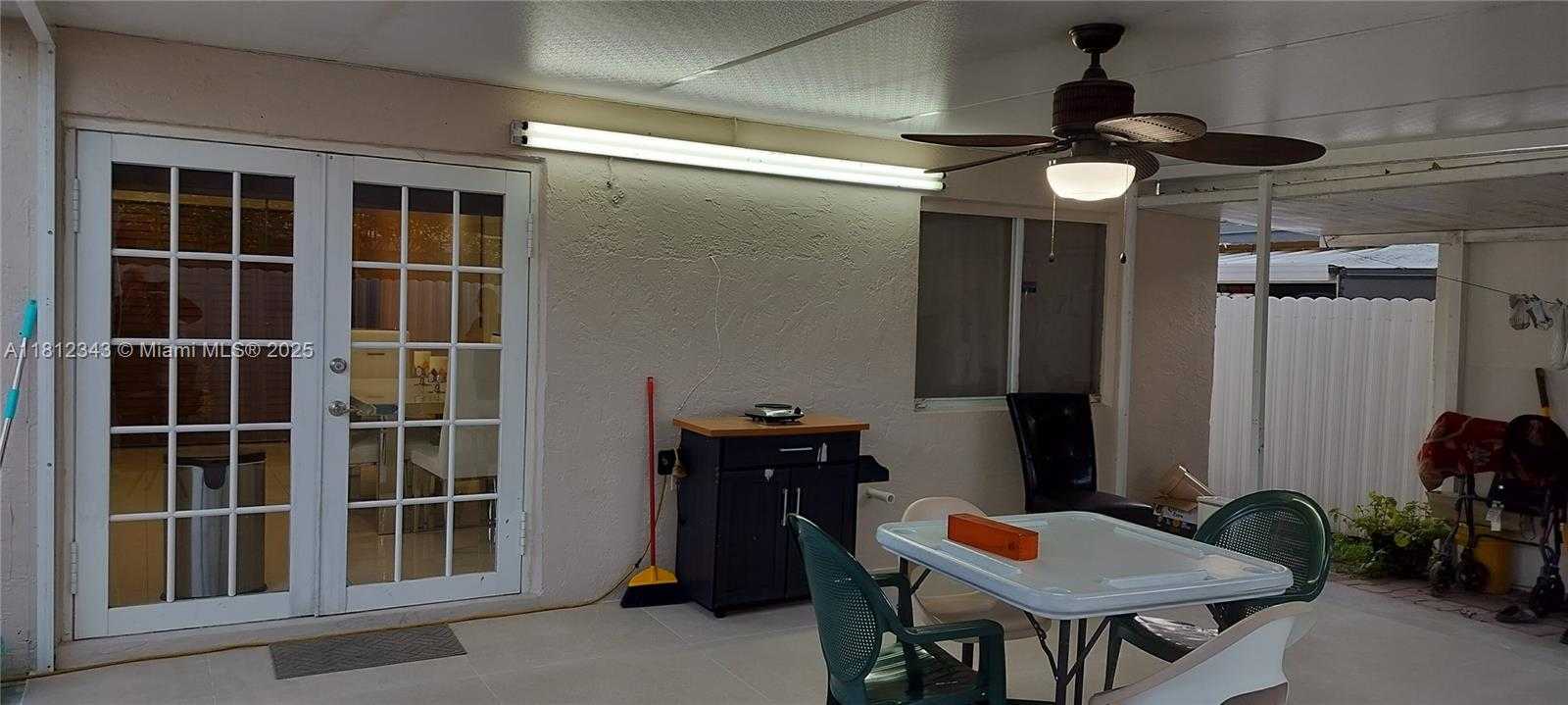 Small Image of 3149 WEST 68TH PL, Hialeah Number 40
