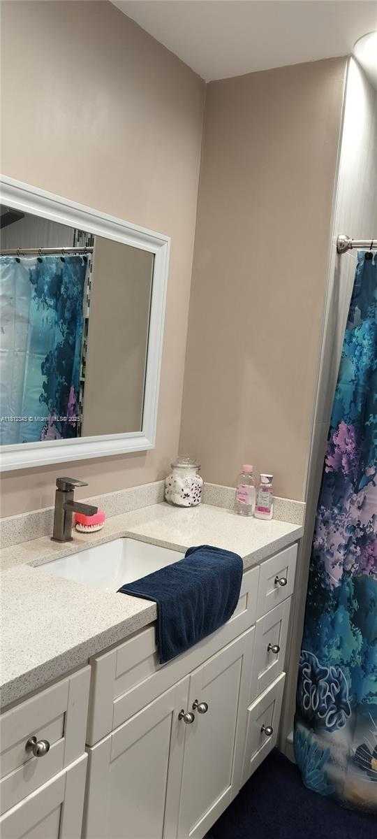 Small Image of 3149 WEST 68TH PL, Hialeah Number 9