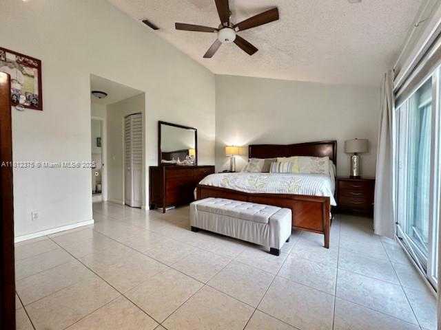 Small Image of 16295 NORTH WEST 9TH DR, Pembroke Pines Number 13