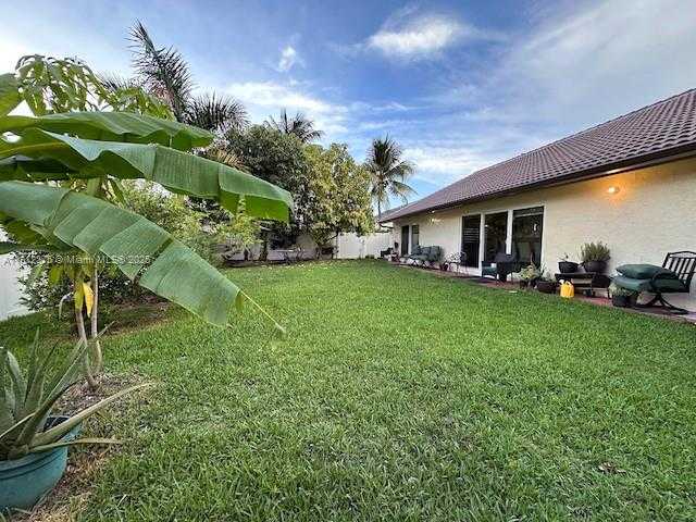 Small Image of 16295 NORTH WEST 9TH DR, Pembroke Pines Number 21