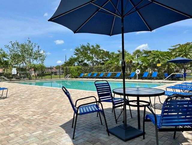 Small Image of 16295 NORTH WEST 9TH DR, Pembroke Pines Number 24