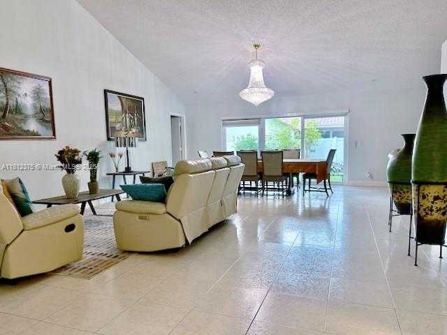 Small Image of 16295 NORTH WEST 9TH DR, Pembroke Pines Number 4