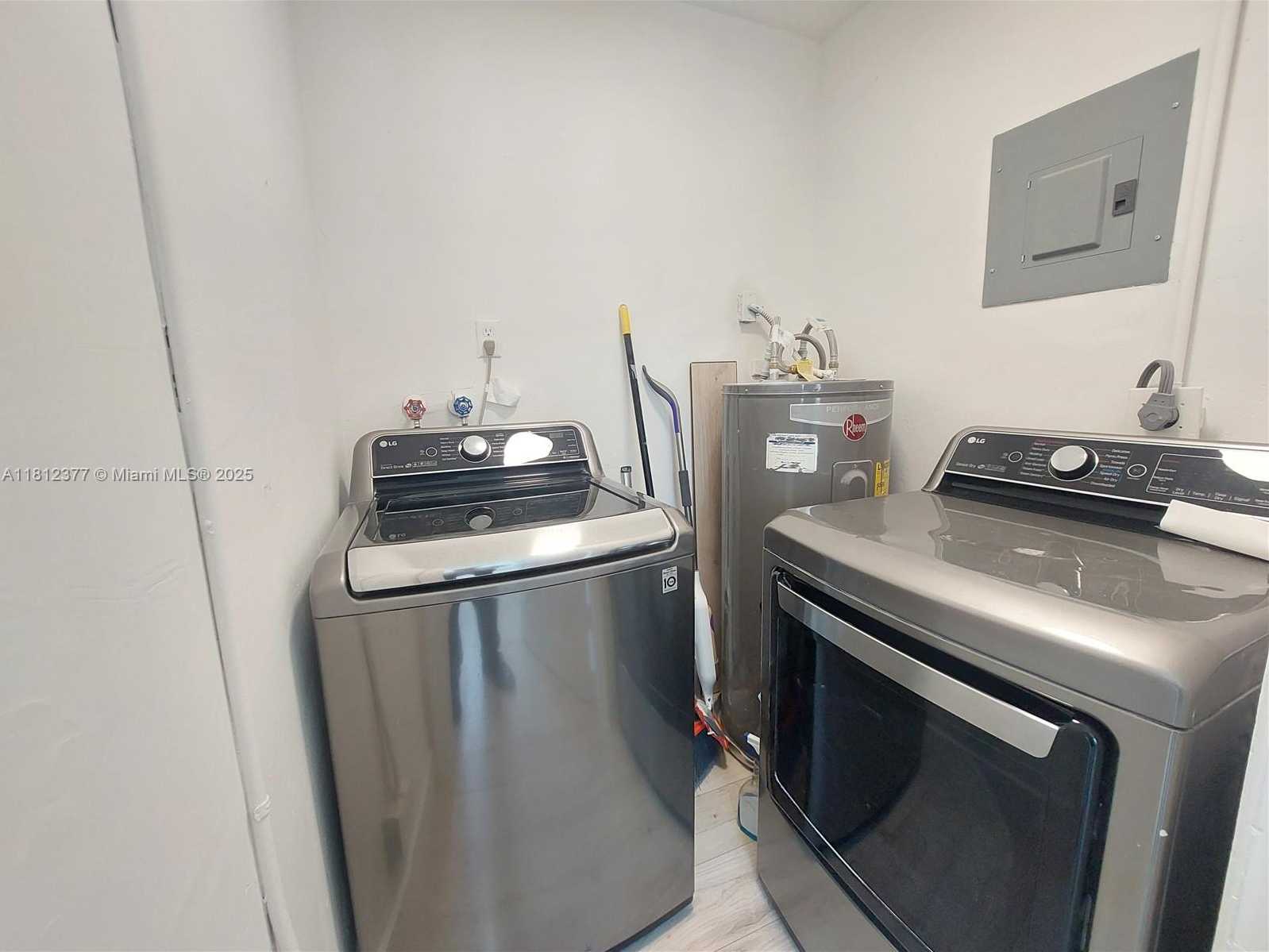 Small Image of 4579 NORTH WEST 16TH WAY, Tamarac Number 22