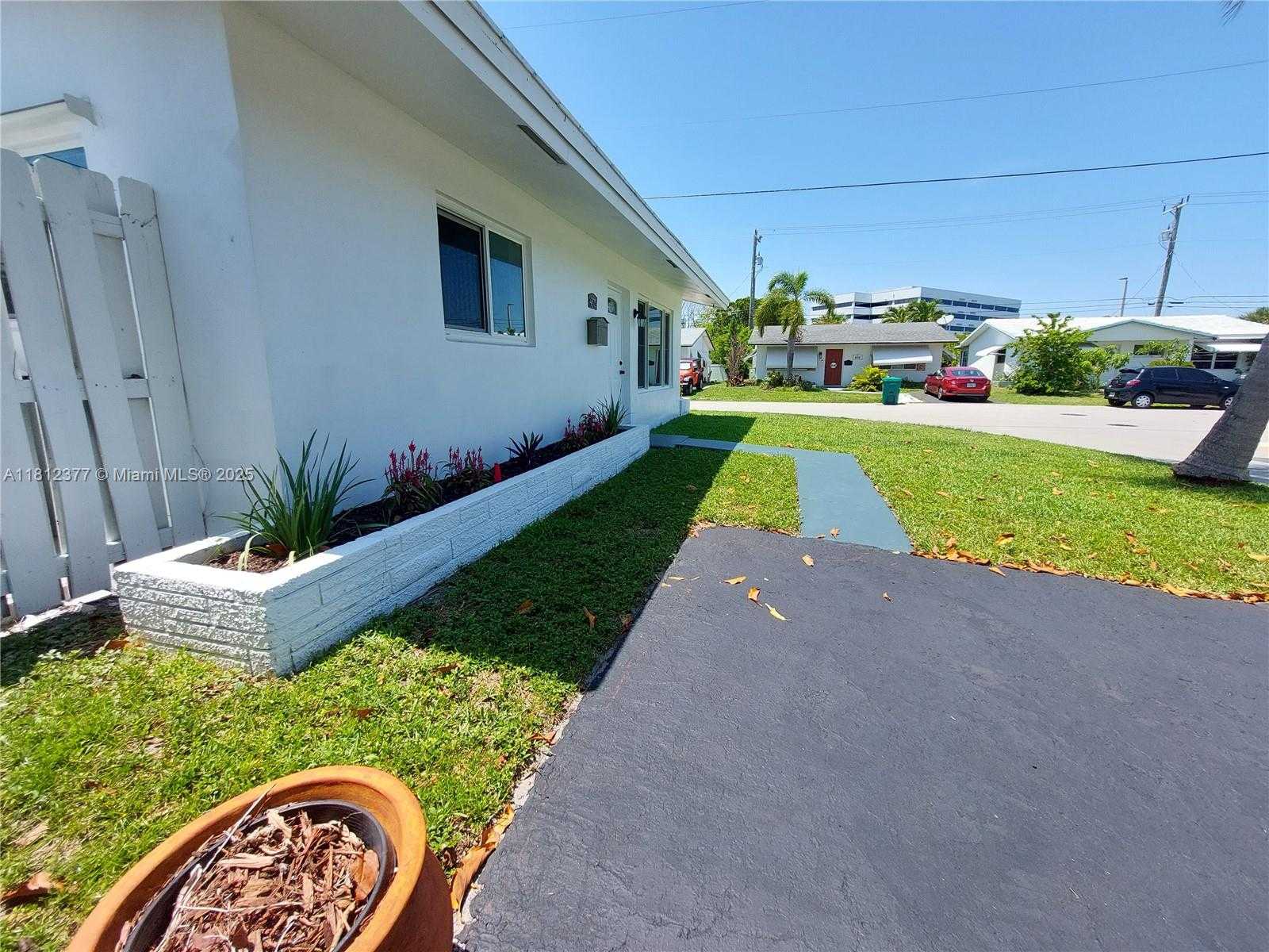 Small Image of 4579 NORTH WEST 16TH WAY, Tamarac Number 28