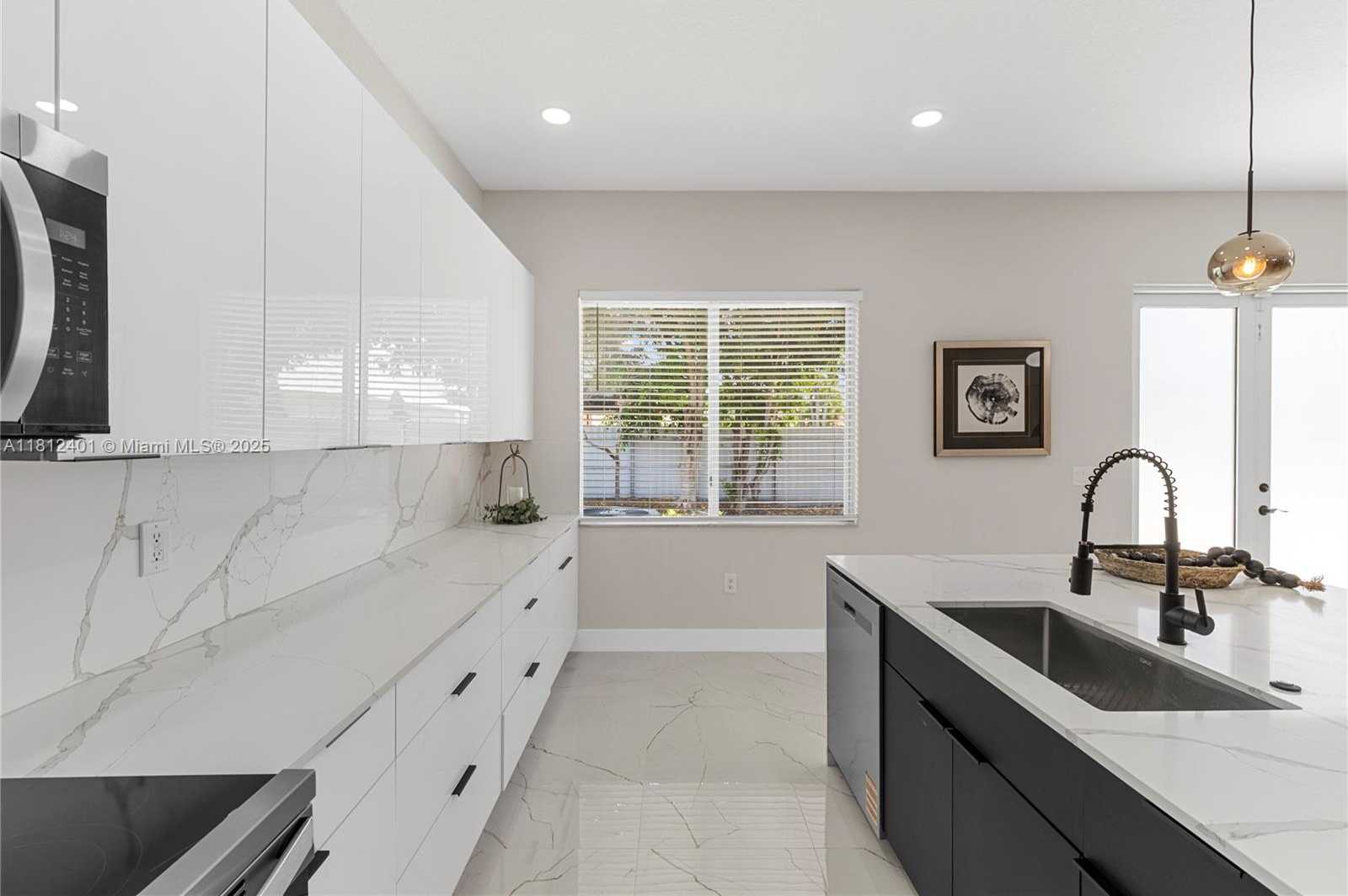 Small Image of 8887 NORTH WEST 139TH TER, Miami Lakes Number 15
