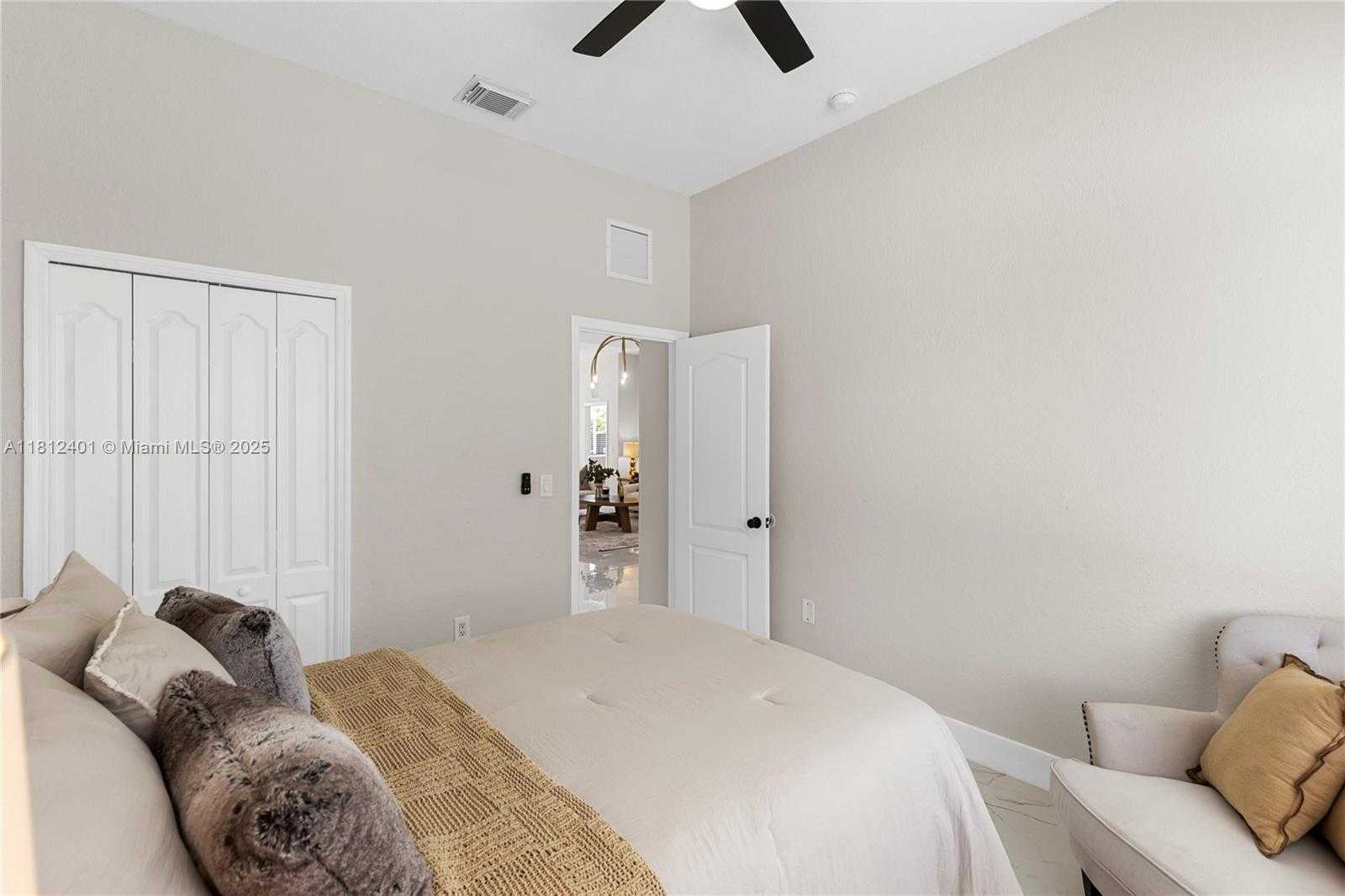 Small Image of 8887 NORTH WEST 139TH TER, Miami Lakes Number 35