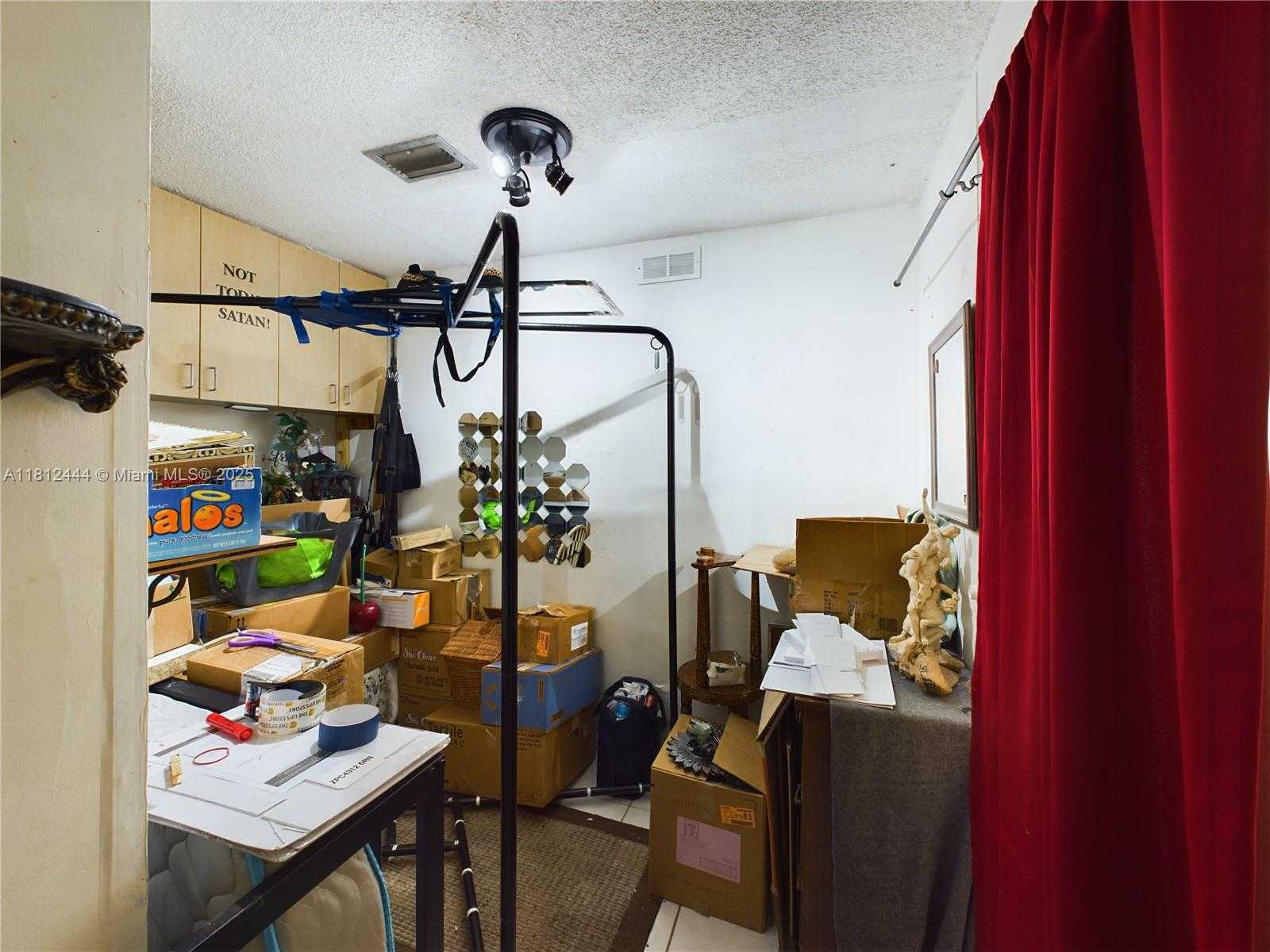 Small Image of 10221 SOUTH WEST 50TH CT, Cooper City Number 19