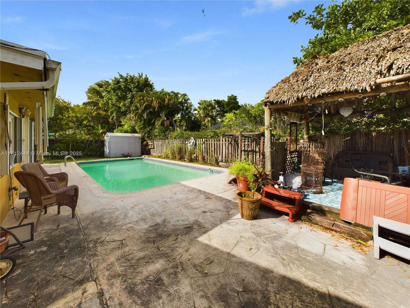 Small Image of 10221 SOUTH WEST 50TH CT, Cooper City Number 21