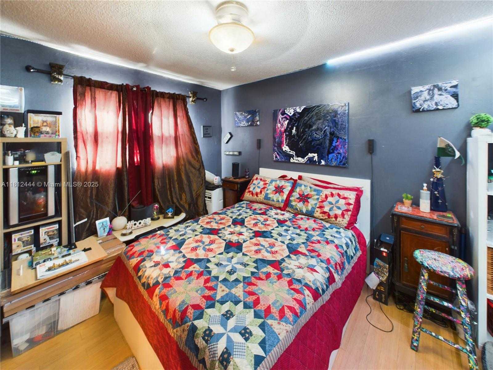 Small Image of 10221 SOUTH WEST 50TH CT, Cooper City Number 5