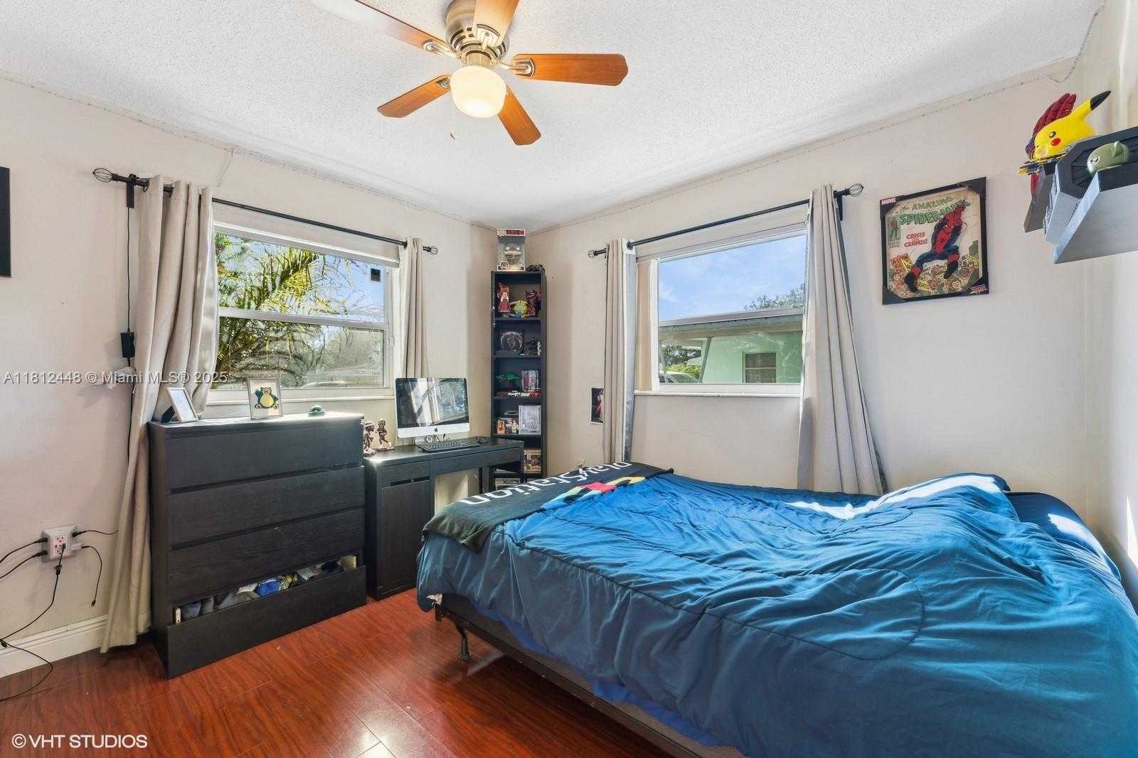 Small Image of 1831 SOUTH WEST 42ND TER, Fort Lauderdale Number 19
