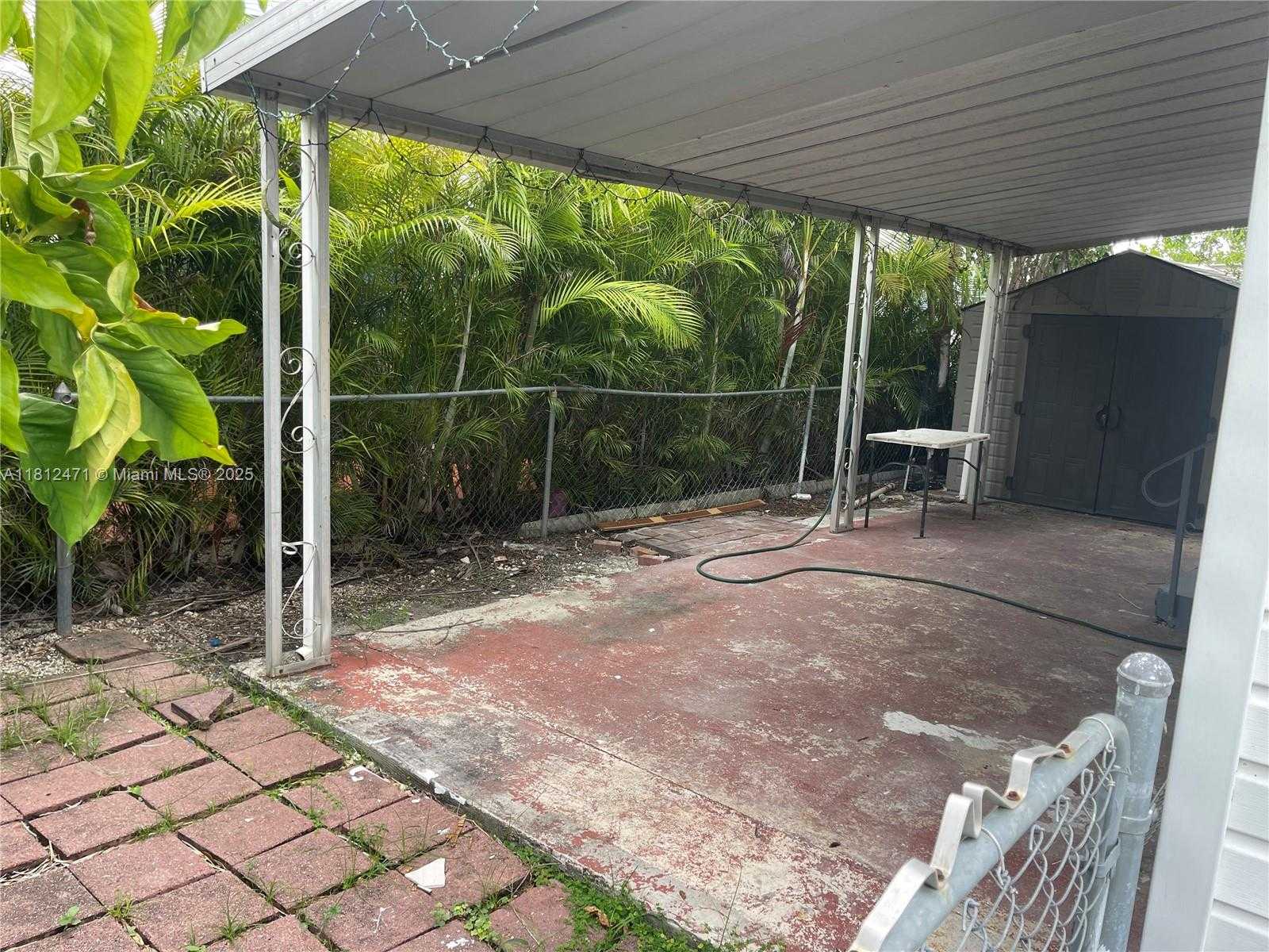 Small Image of 19800 SOUTH WEST 180TH AVE UNIT 567, Miami Number 4