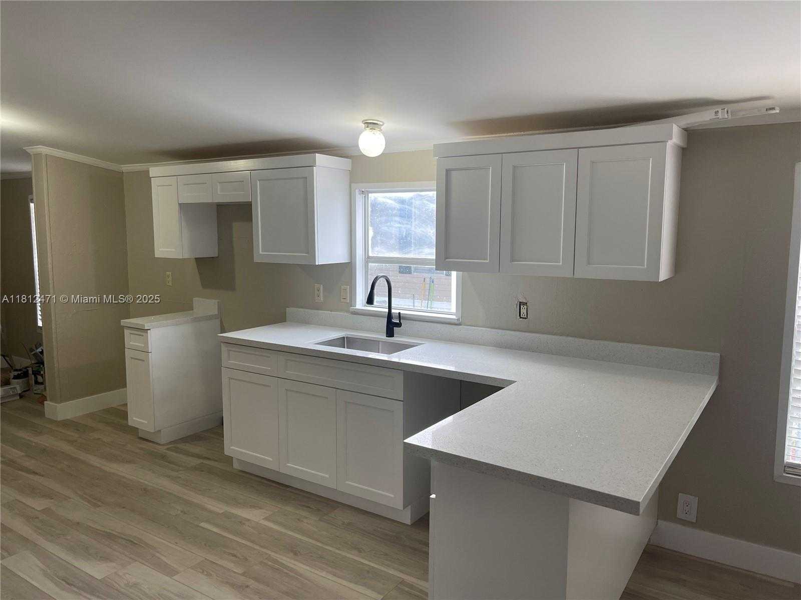 Small Image of 19800 SOUTH WEST 180TH AVE UNIT 567, Miami Number 6
