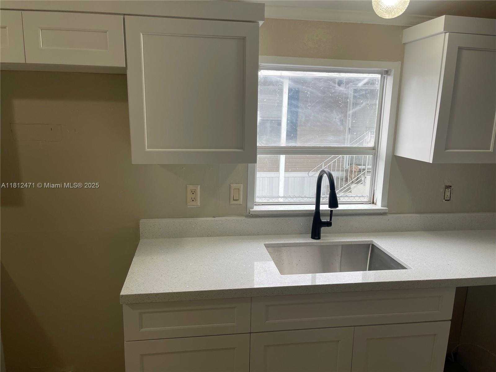 Small Image of 19800 SOUTH WEST 180TH AVE UNIT 567, Miami Number 7