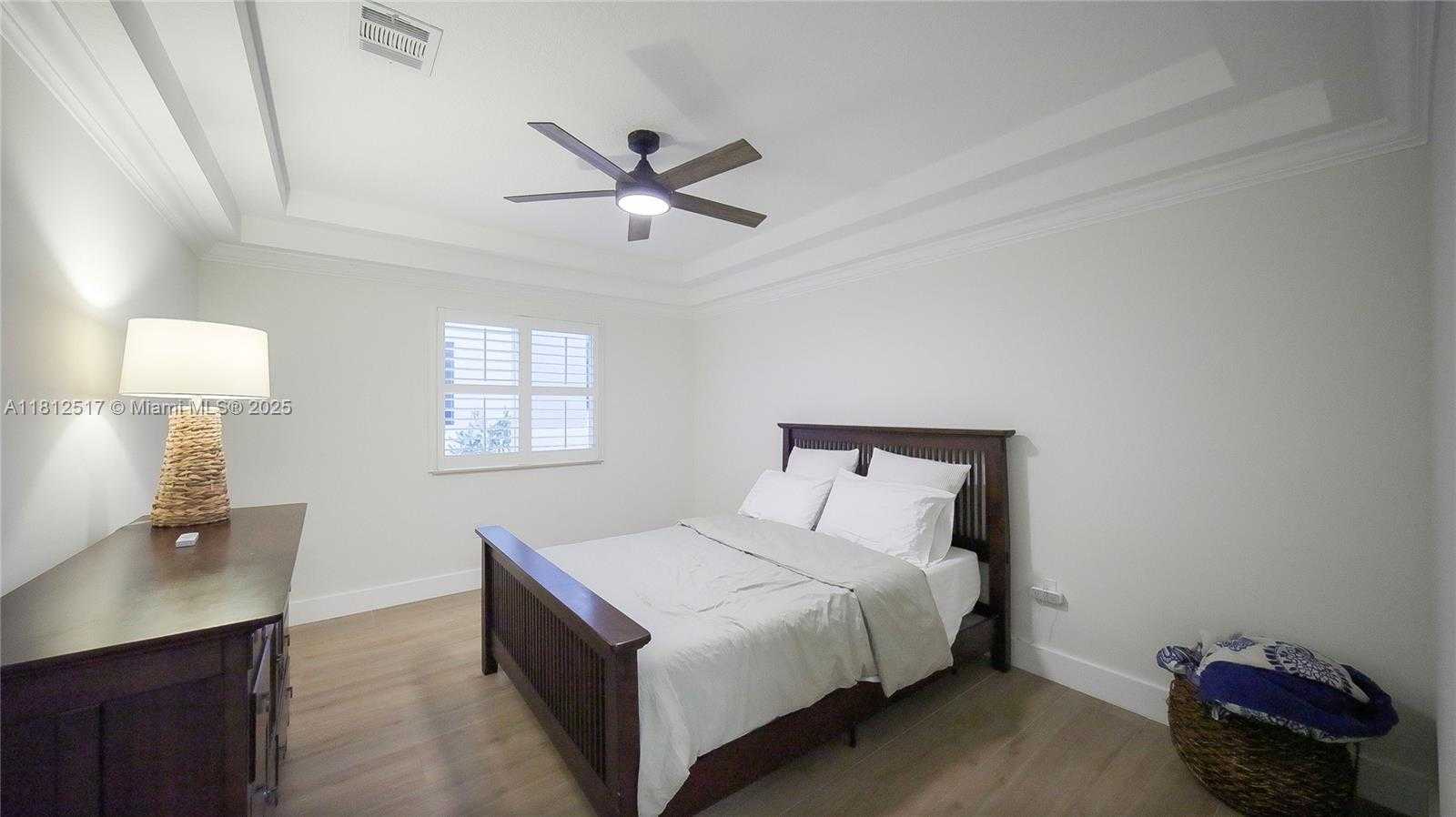 Small Image of 3229 CANAL DR, Pompano Beach Number 20