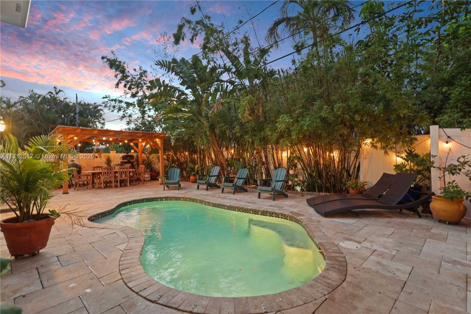 Small Image of 3229 CANAL DR, Pompano Beach Number 21