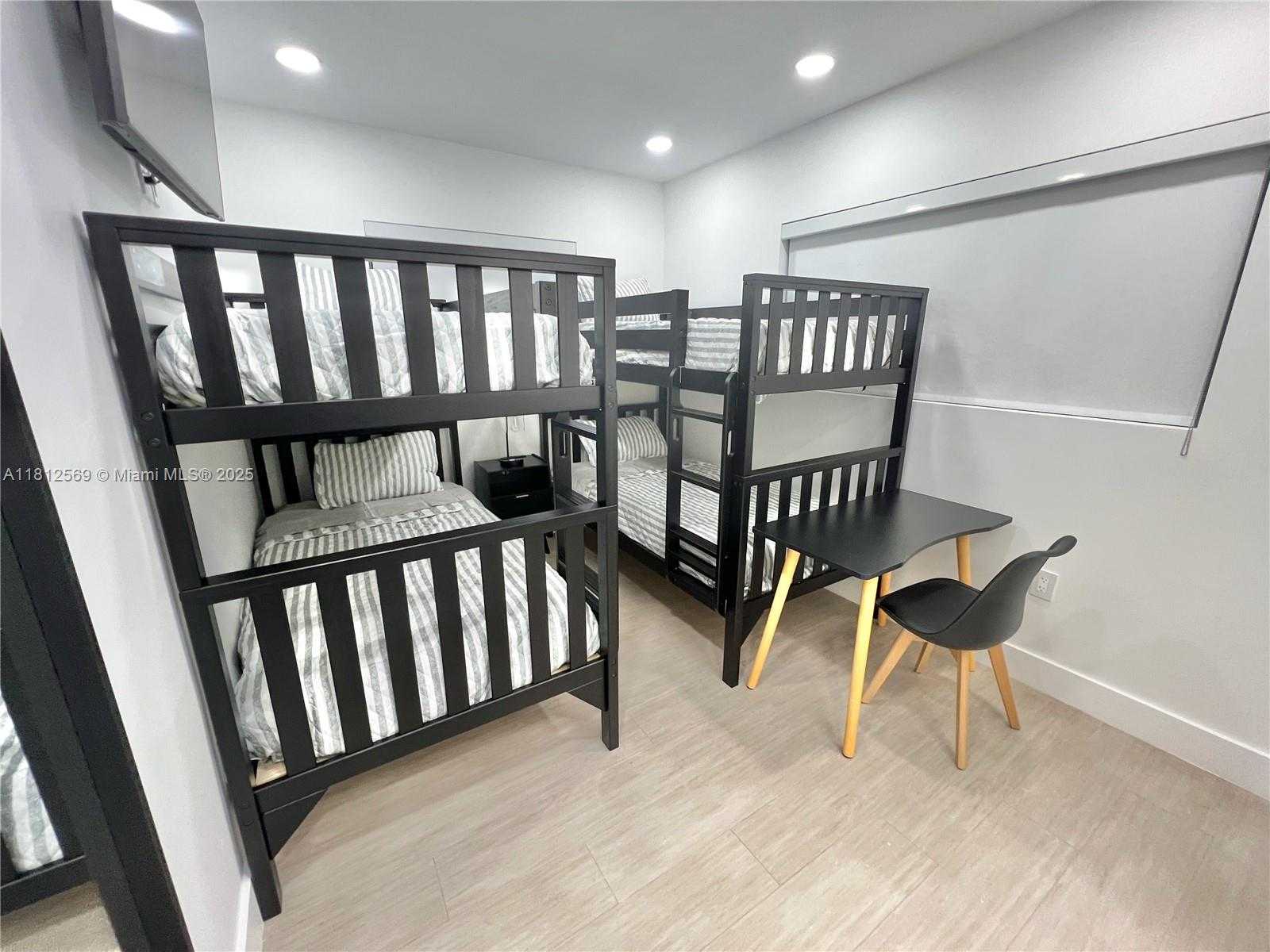 Small Image of 1451 NORTH EAST 155TH TER, North Miami Beach Number 21