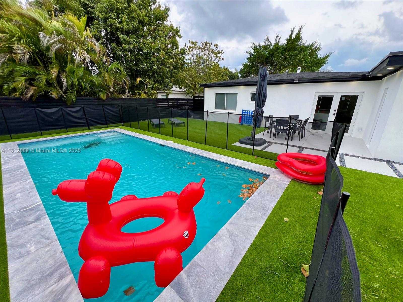 Small Image of 1451 NORTH EAST 155TH TER, North Miami Beach Number 31