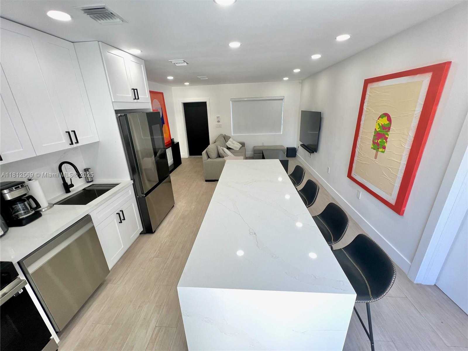 Small Image of 1451 NORTH EAST 155TH TER, North Miami Beach Number 36