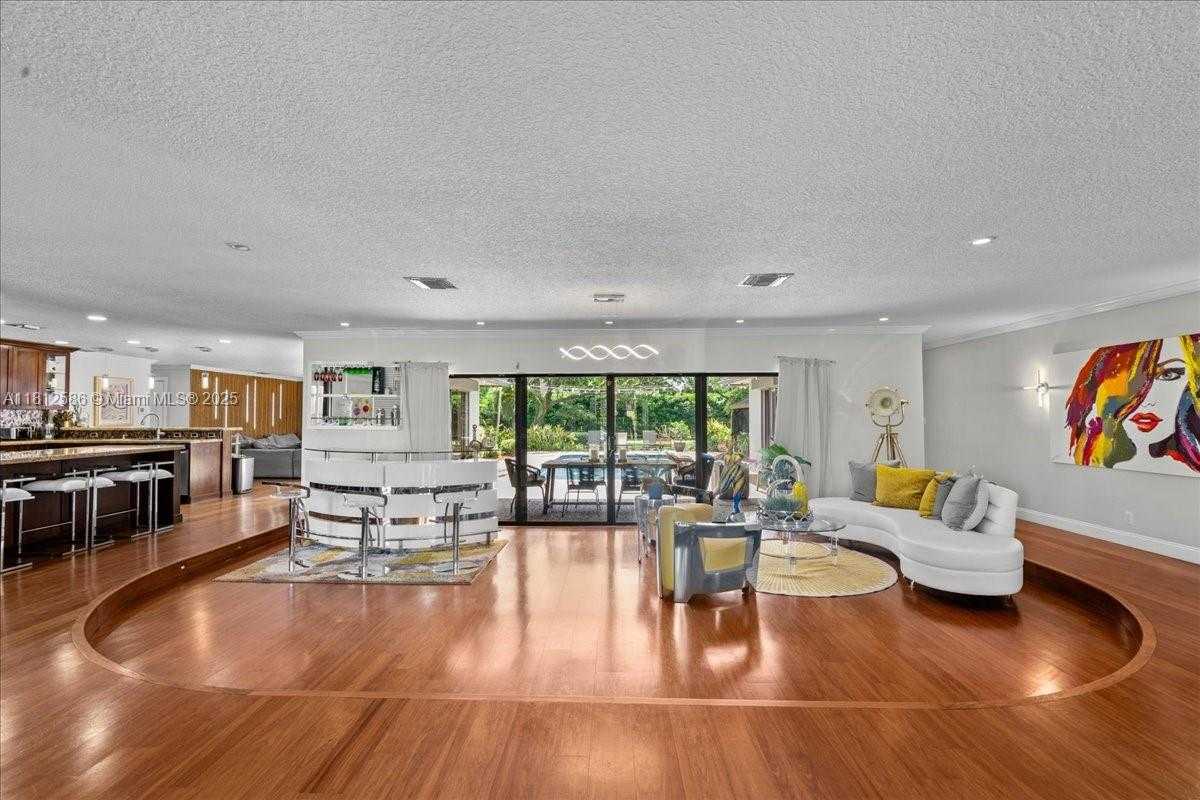 Small Image of 3030 SOUTH WEST 117TH AVE, Davie Number 12