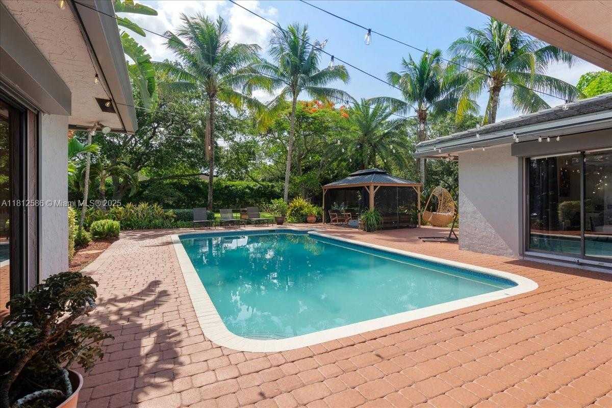 Small Image of 3030 SOUTH WEST 117TH AVE, Davie Number 27