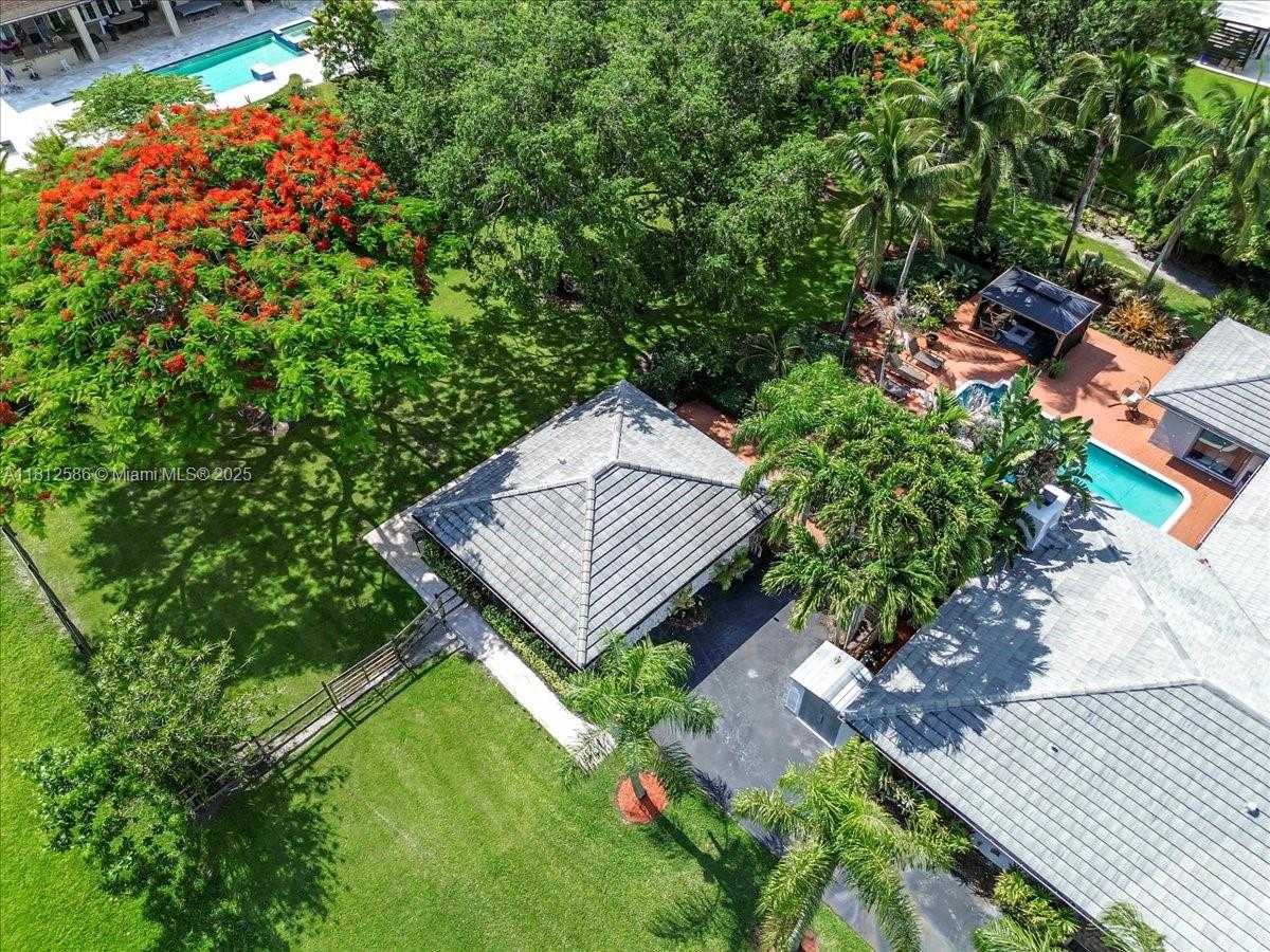 Small Image of 3030 SOUTH WEST 117TH AVE, Davie Number 32