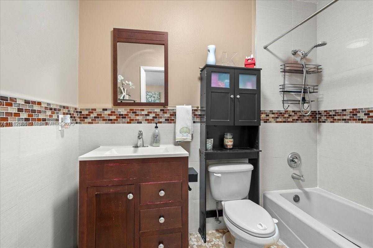 Small Image of 3030 SOUTH WEST 117TH AVE, Davie Number 40