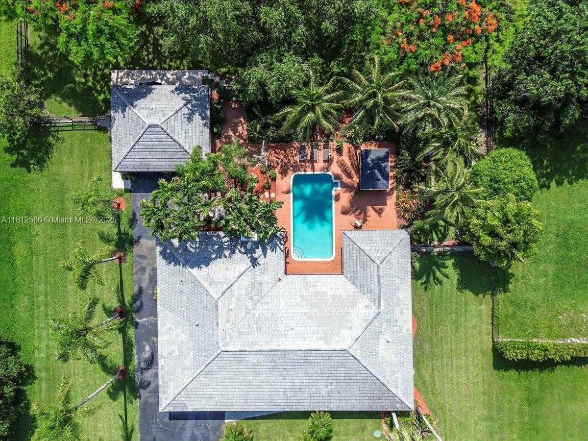 Small Image of 3030 SOUTH WEST 117TH AVE, Davie Number 65