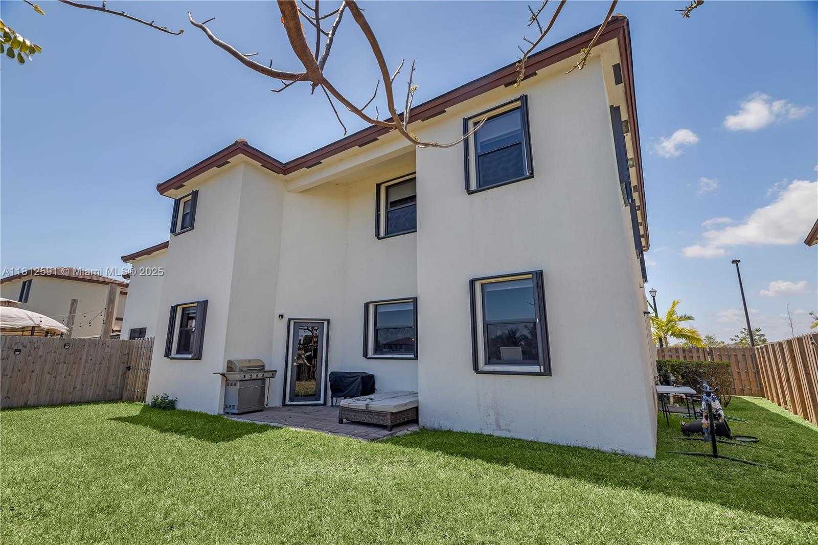 Small Image of 10329 SOUTH WEST 228TH TER, Miami Number 22