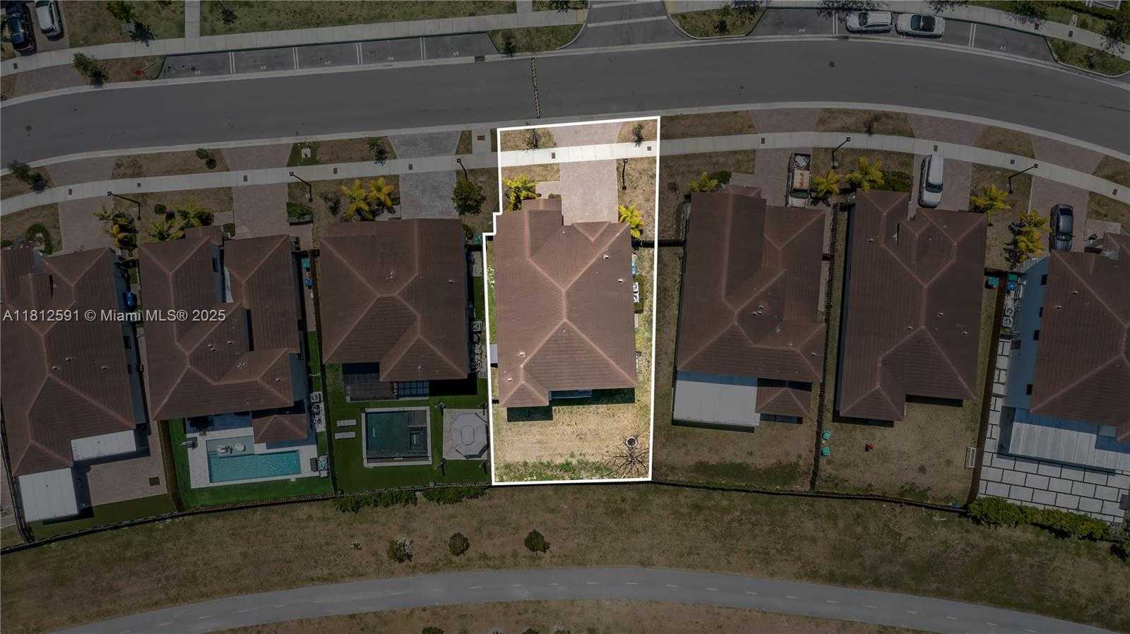 Small Image of 10329 SOUTH WEST 228TH TER, Miami Number 24