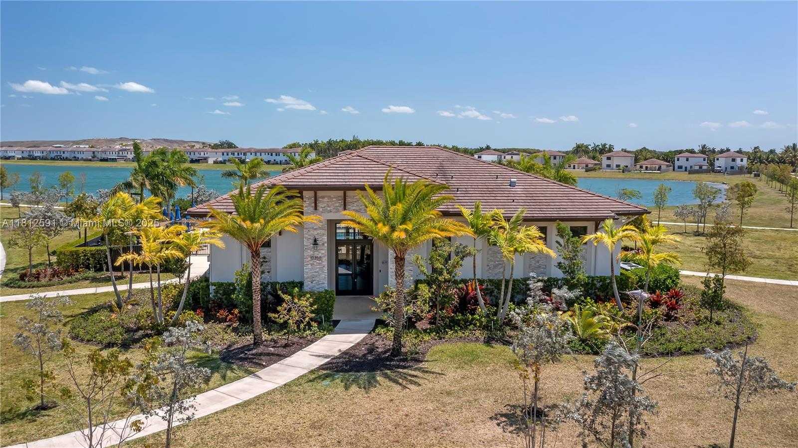 Small Image of 10329 SOUTH WEST 228TH TER, Miami Number 29