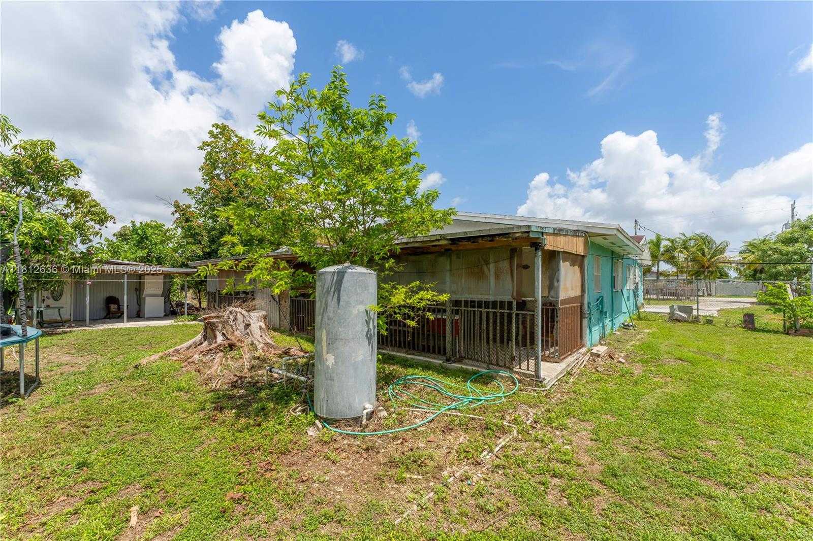 Small Image of 18820 SOUTH WEST 316TH ST, Homestead Number 29