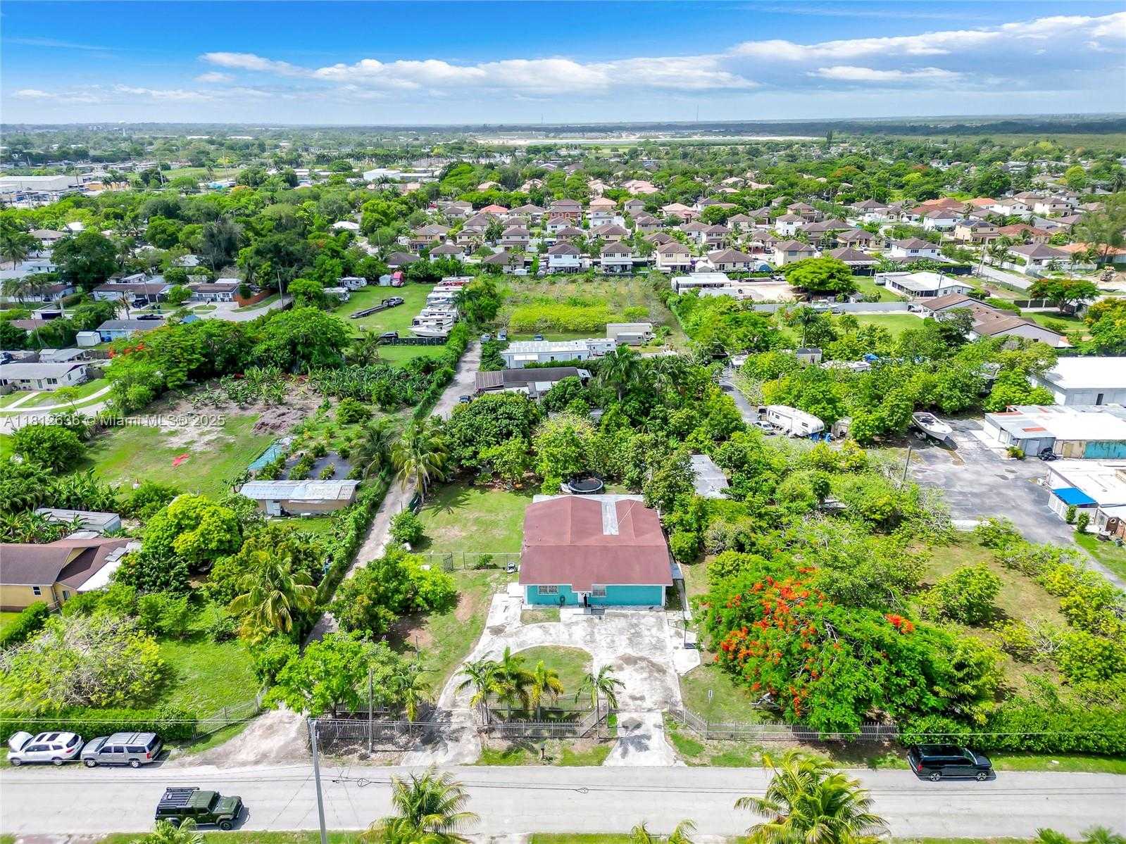Small Image of 18820 SOUTH WEST 316TH ST, Homestead Number 31