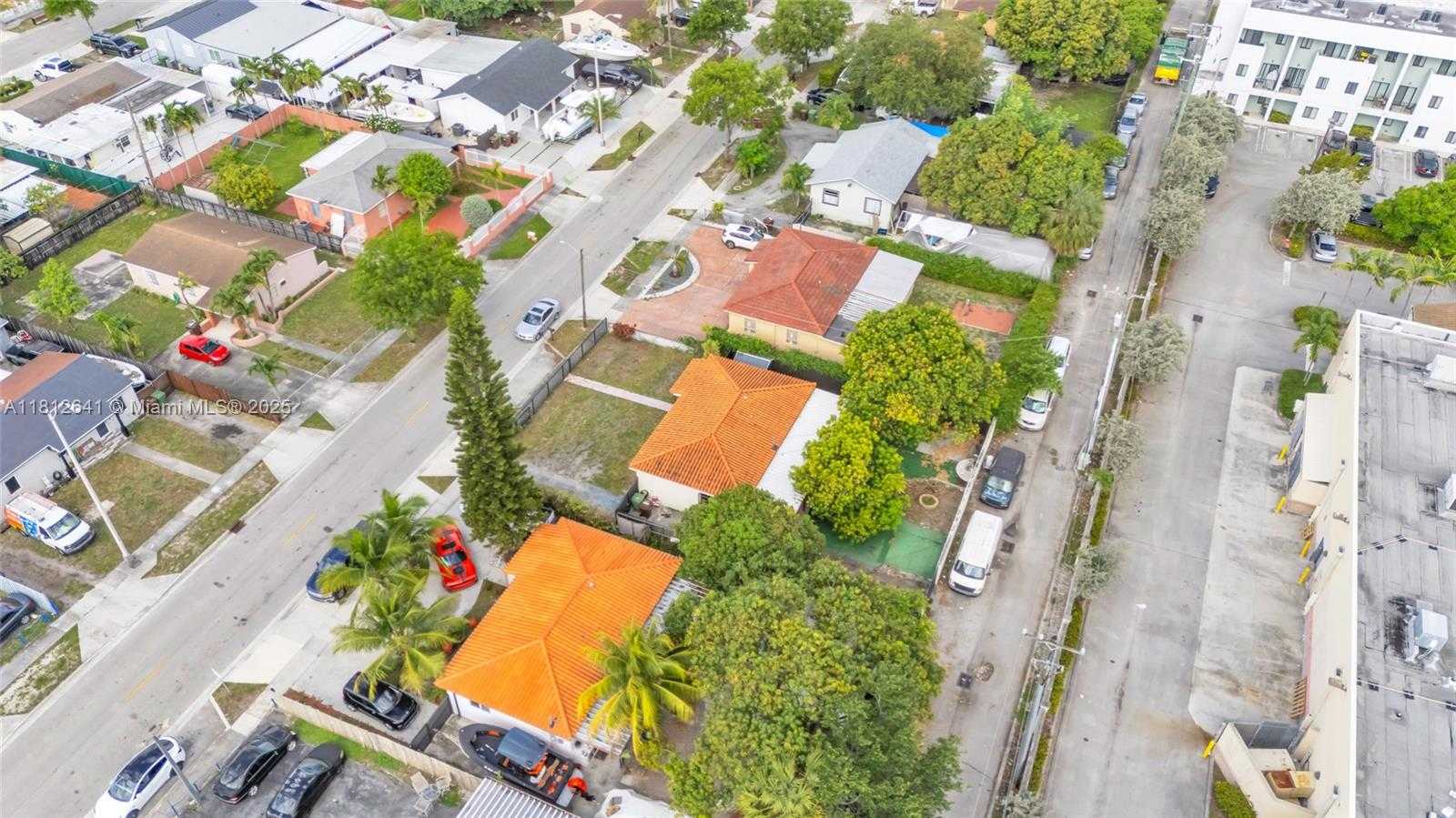 Small Image of 775 EAST 8TH ST, Hialeah Number 26
