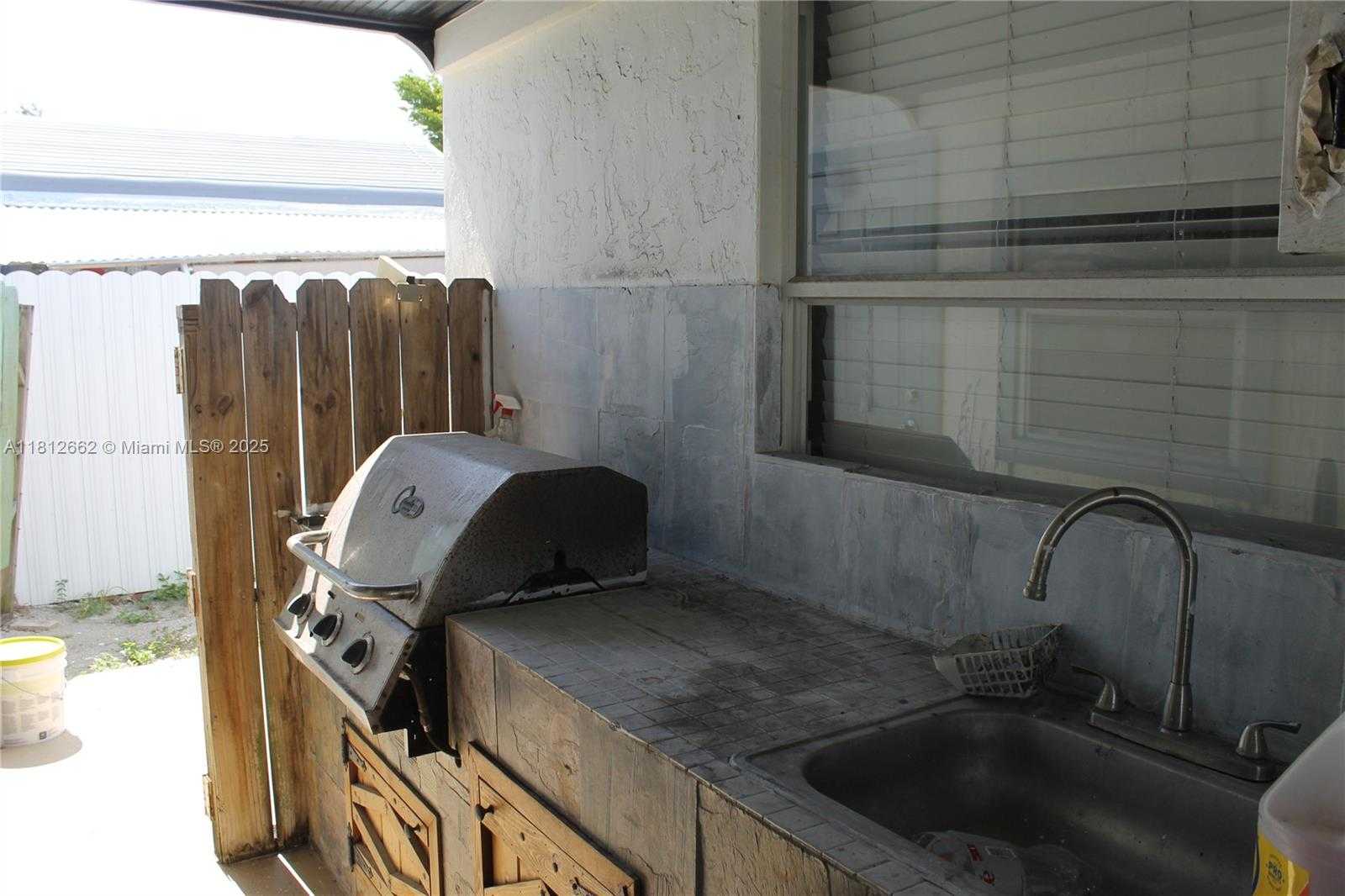 Small Image of 3626 VICTORIA DR, West Palm Beach Number 18