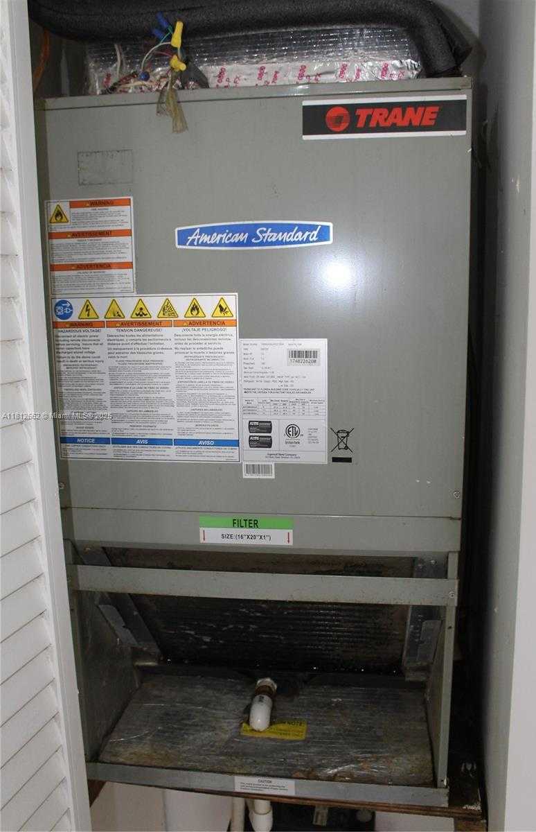 Small Image of 3626 VICTORIA DR, West Palm Beach Number 21