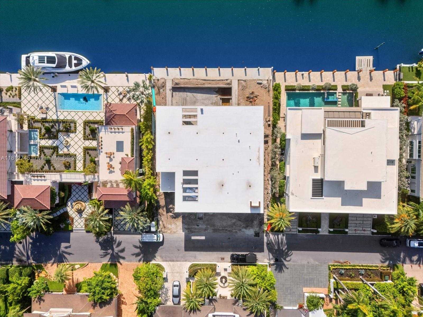 Small Image of 630 ISLE OF PALMS DR, Fort Lauderdale Number 5