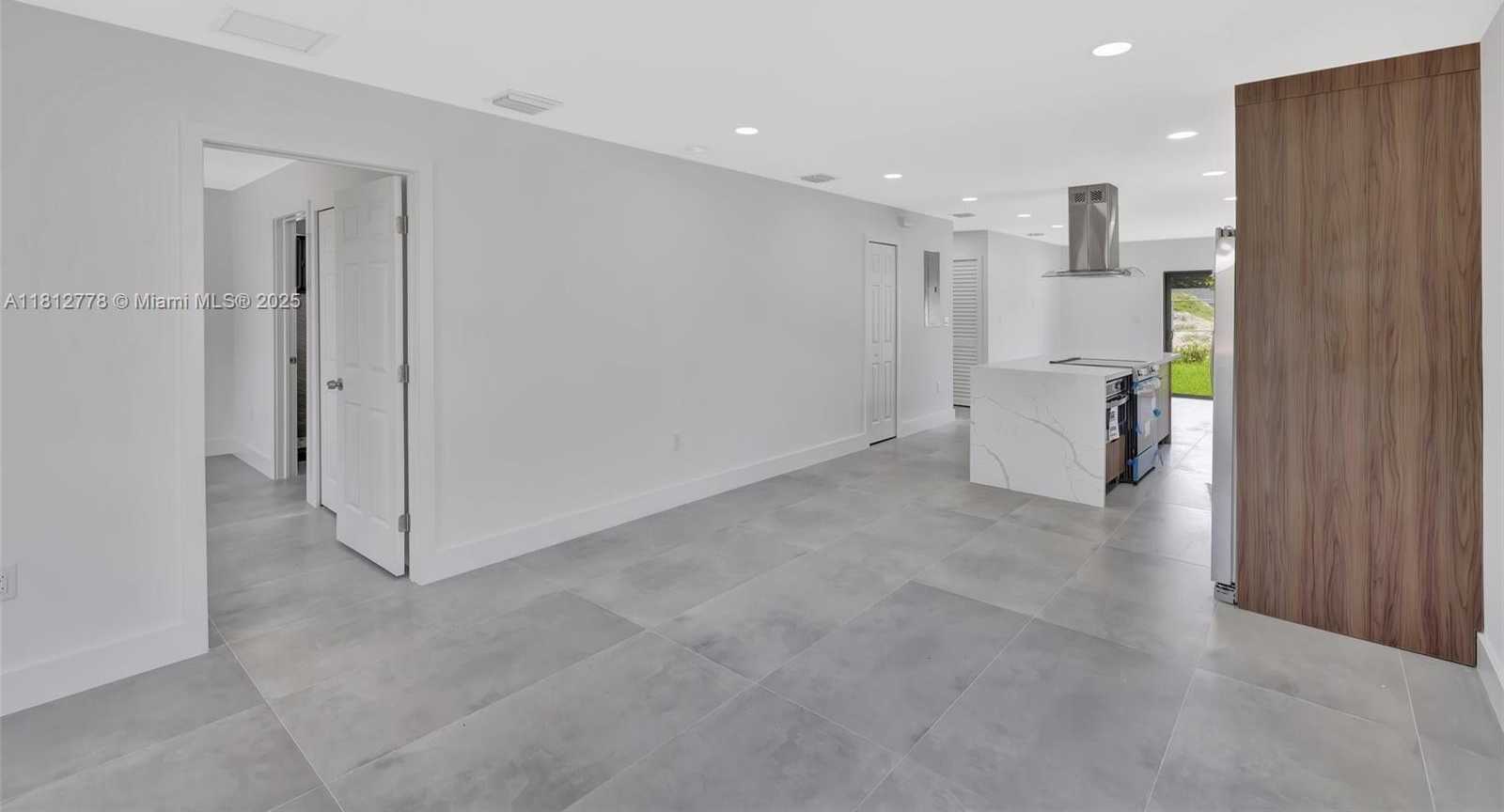 Small Image of 2411 NORTH WEST 153 ST, Miami Gardens Number 23