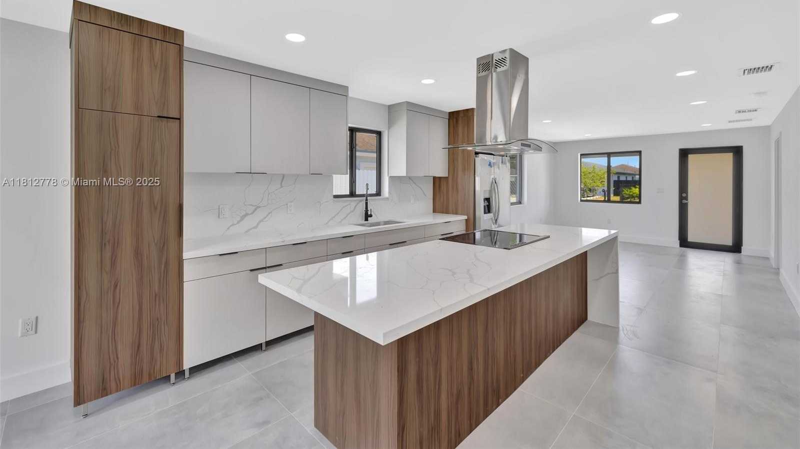 Small Image of 2411 NORTH WEST 153 ST, Miami Gardens Number 28