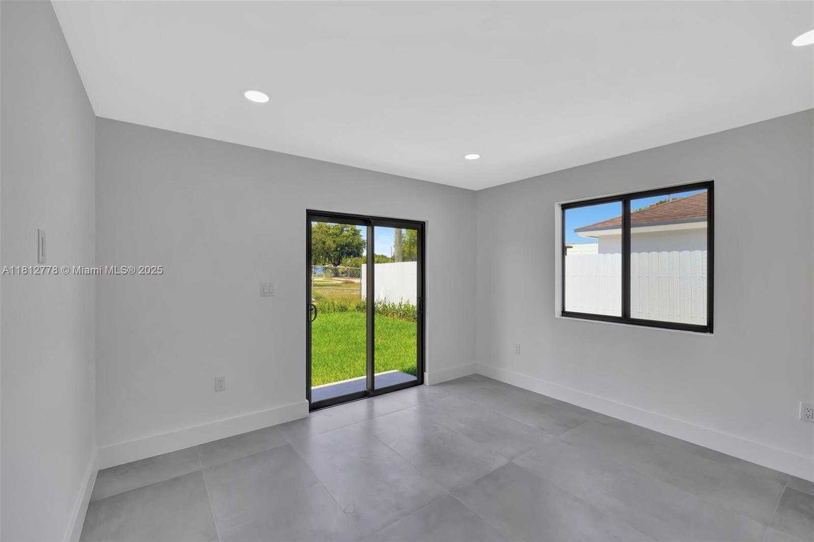 Small Image of 2411 NORTH WEST 153 ST, Miami Gardens Number 36