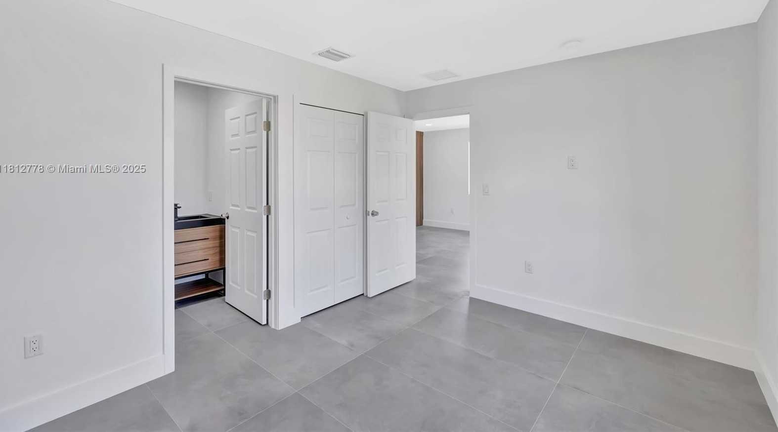 Small Image of 2411 NORTH WEST 153 ST, Miami Gardens Number 50